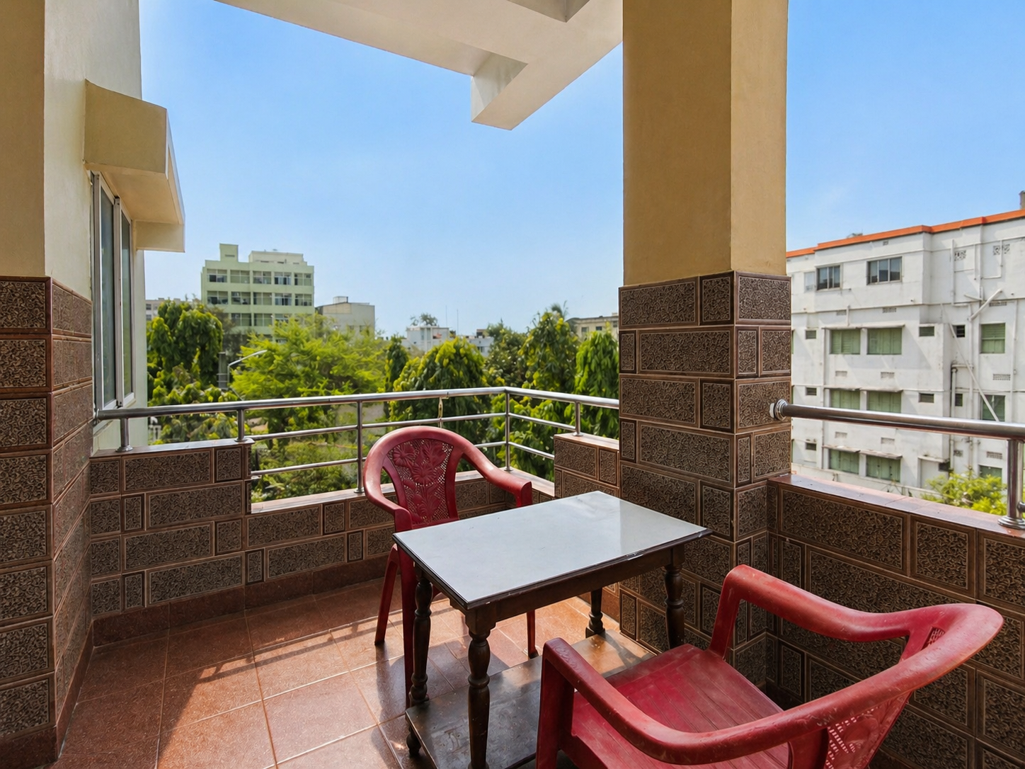 Common Balcony